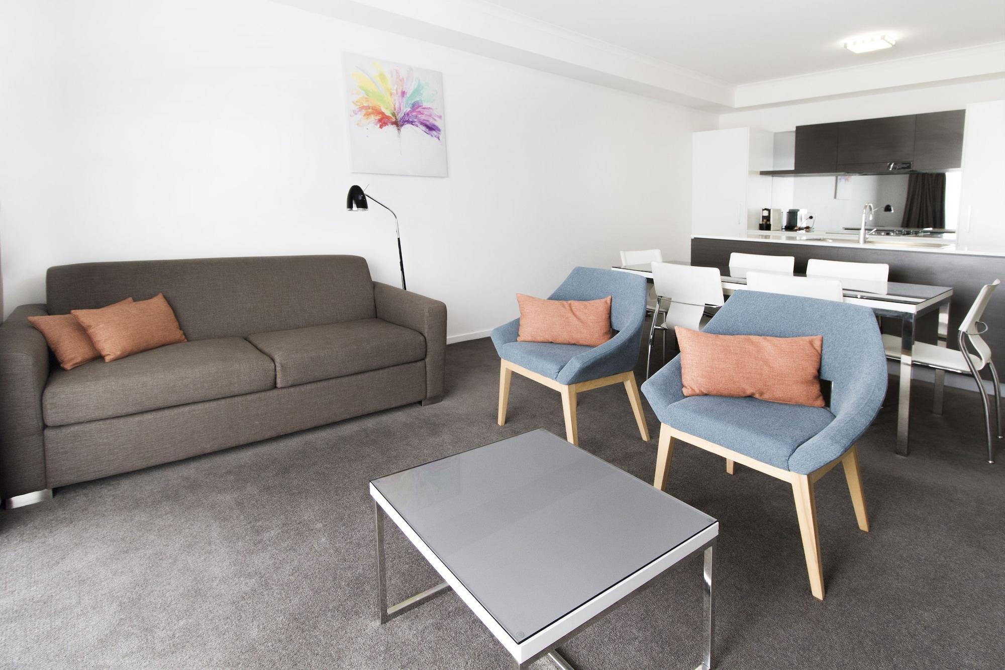 Abode Tuggeranong Aparthotel Canberra Bagian luar foto