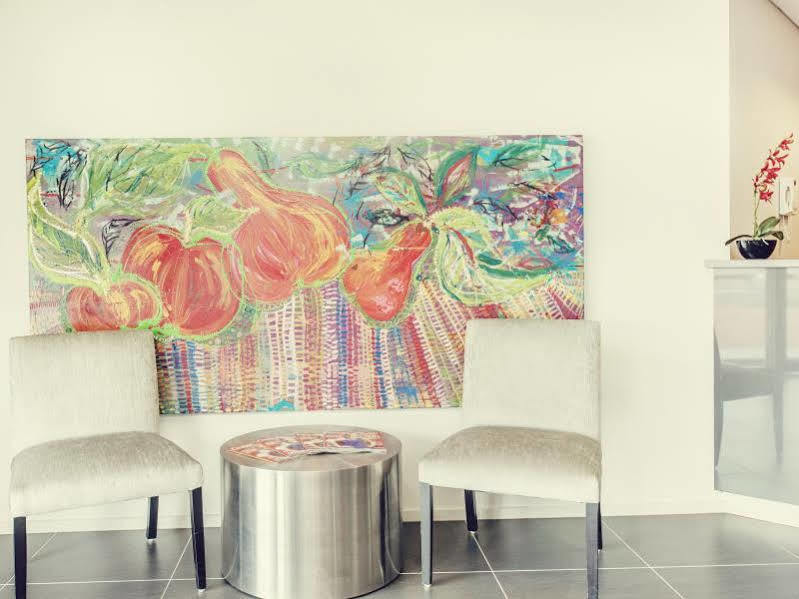 Abode Tuggeranong Aparthotel Canberra Bagian luar foto